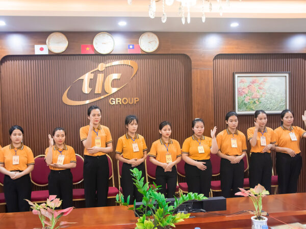 Tuyển 15 Nữ Thực Phẩm Ibaraki