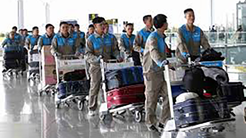 Người Việt Đi Lao Động Nước Ngoài